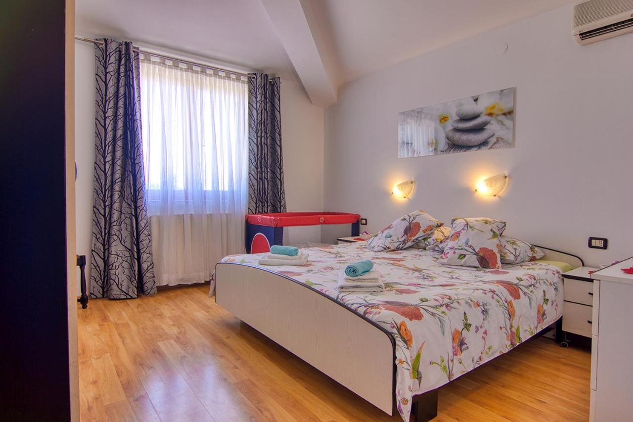 Apartment Nela Vinkuran Zewnętrze zdjęcie