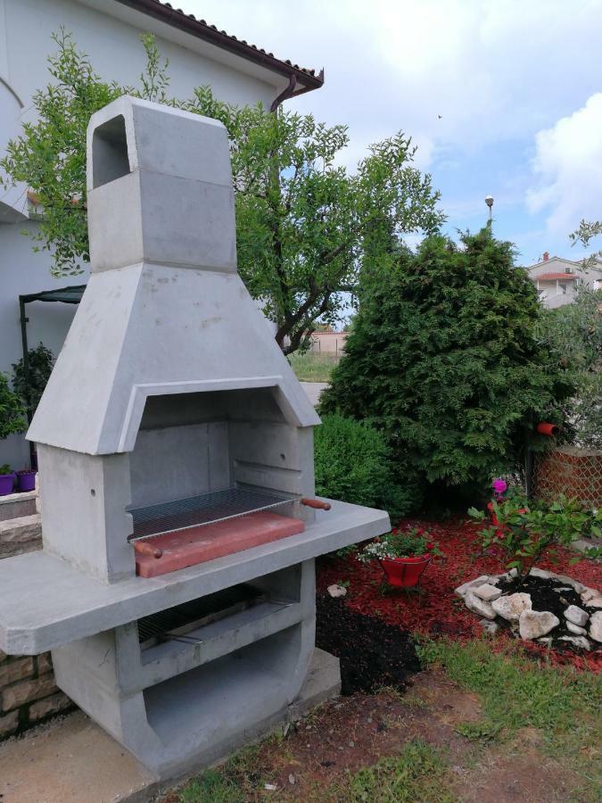 Apartment Nela Vinkuran Zewnętrze zdjęcie